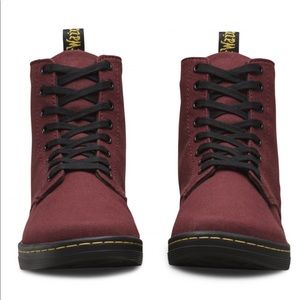 Dr Martens Shoreditch boots